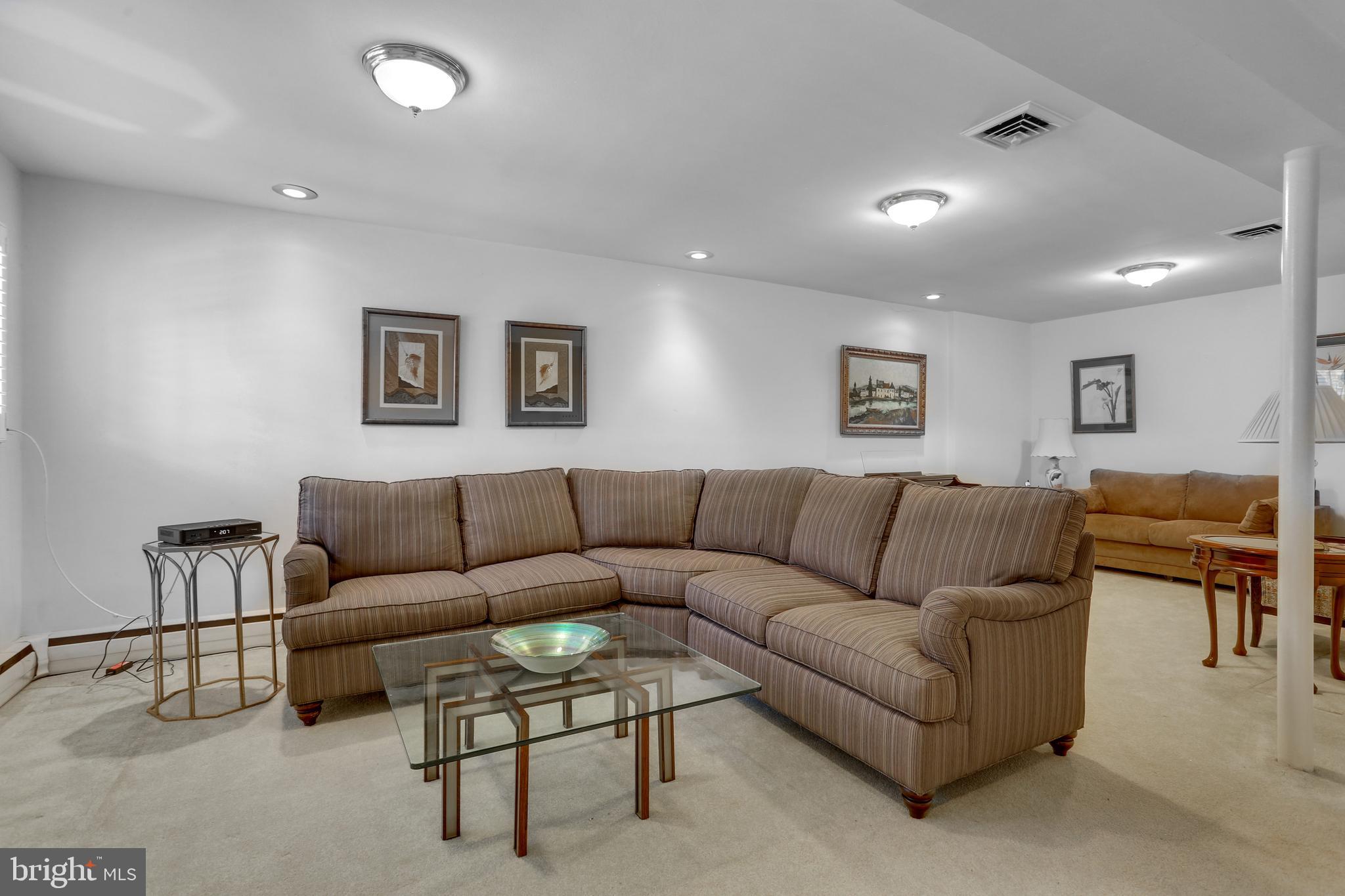 3710 Lorcom Lane Arlington, VA 22207 - Photo 11 of 48 HUGE (26x16) recreation room