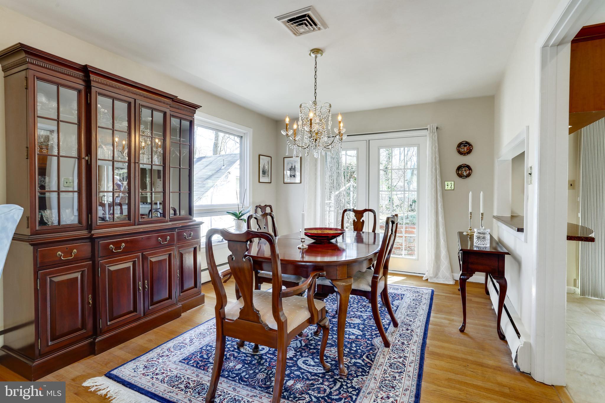 3710 Lorcom Lane Arlington, VA 22207 - Photo 35 of 48 Separate dining room adjacent to kitchen