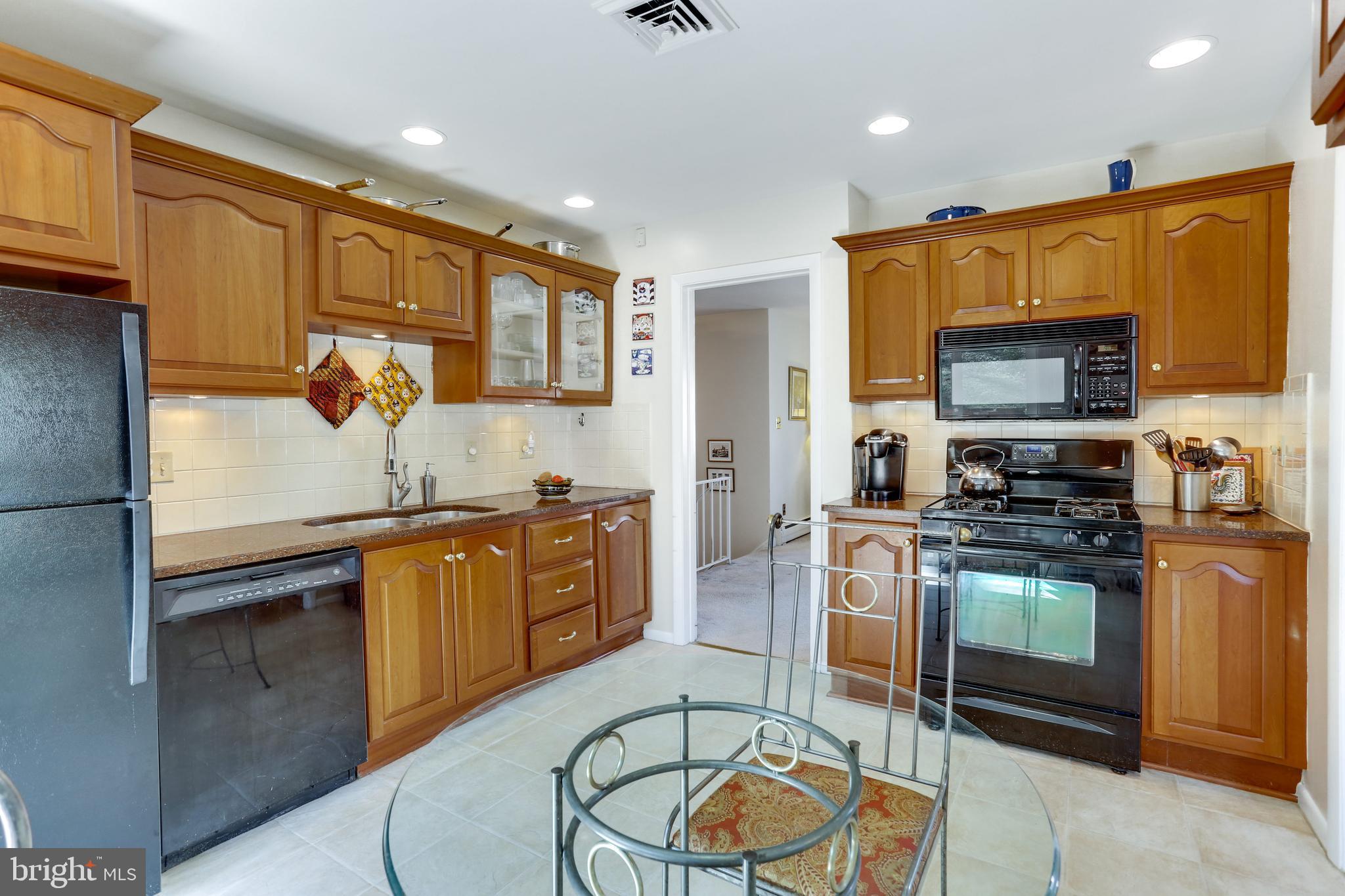 3710 Lorcom Lane Arlington, VA 22207 - Photo 40 of 48