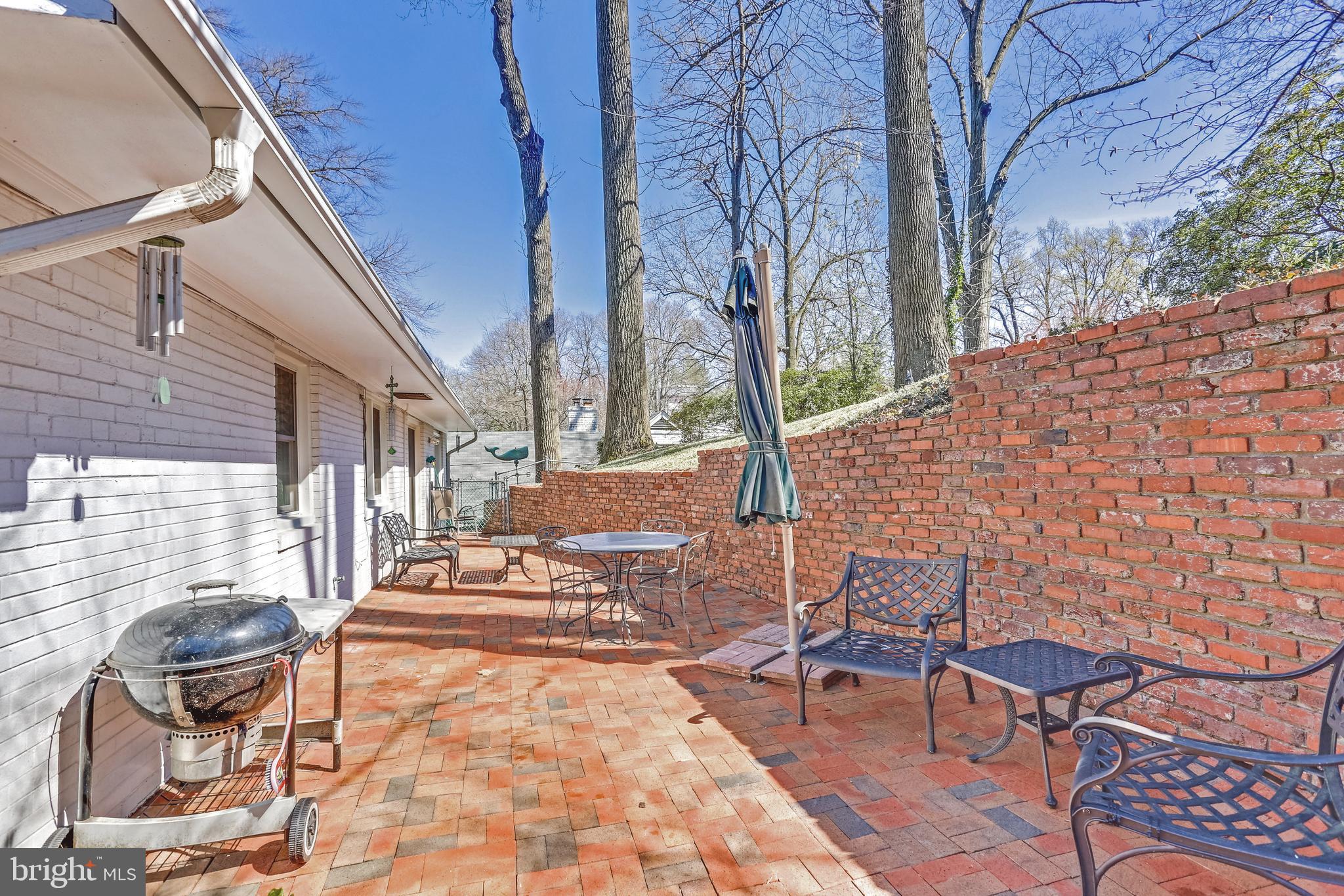 3710 Lorcom Lane Arlington, VA 22207 - Photo 45 of 48 Plenty of room for barbecue, relaxing