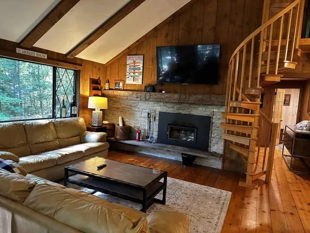 $25,000 | 1138 River Road, Jamaica, VT 05343