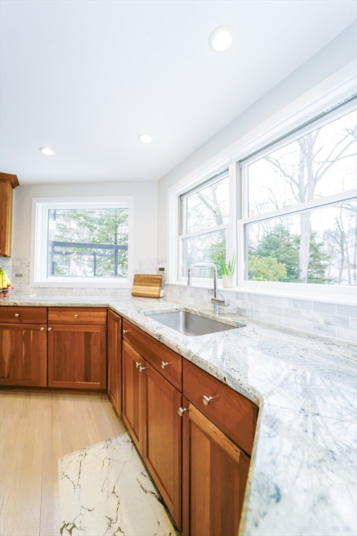 5 Longview Road Wilmington, MA 01887 - Photo 6 of 39 Gallery Image 6