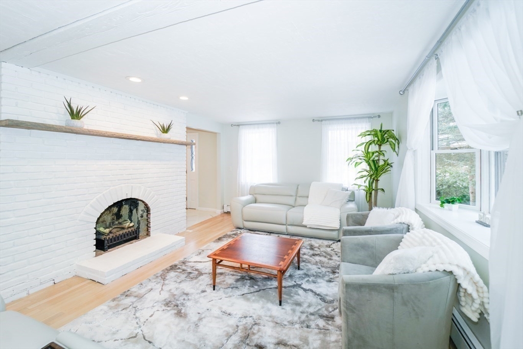 5 Longview Road Wilmington, MA 01887 - Photo 7 of 39 Gallery Image 7
