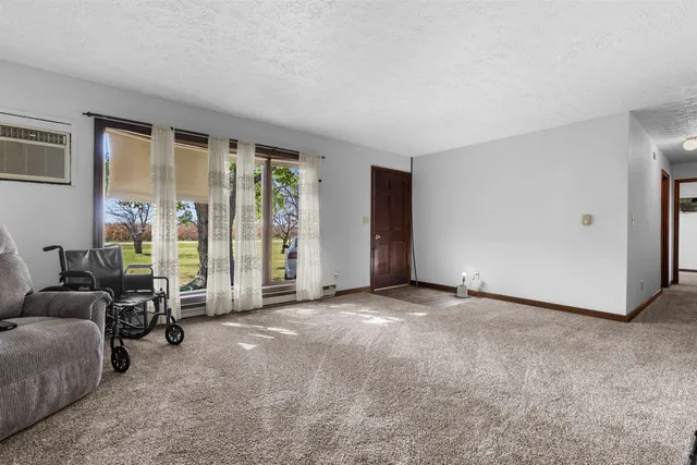 $360,000 | 11754 Wange Road, Capron, IL 61012