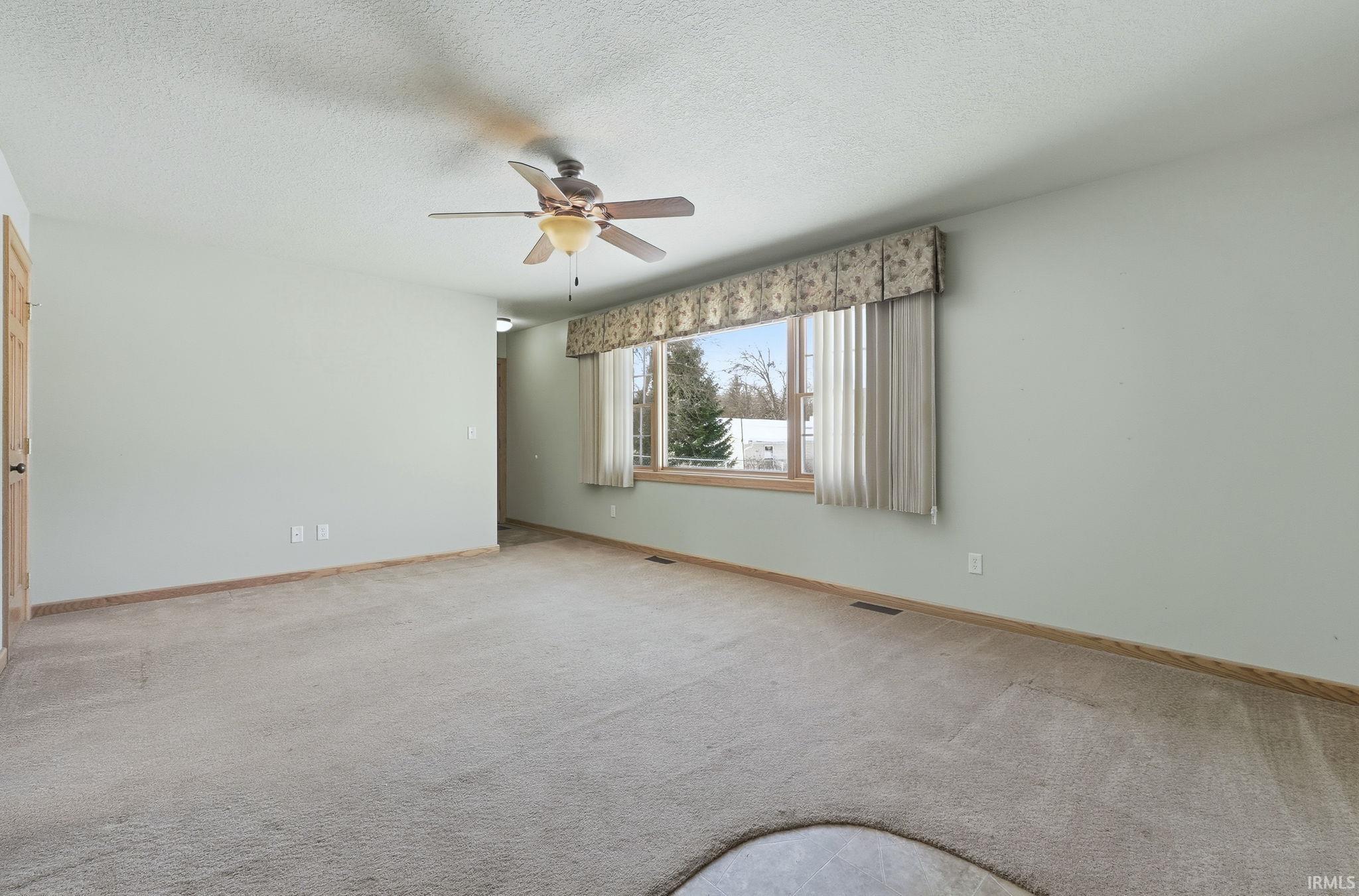 2653 Reed Road Fort Wayne, IN 46815 - Photo 16 of 35