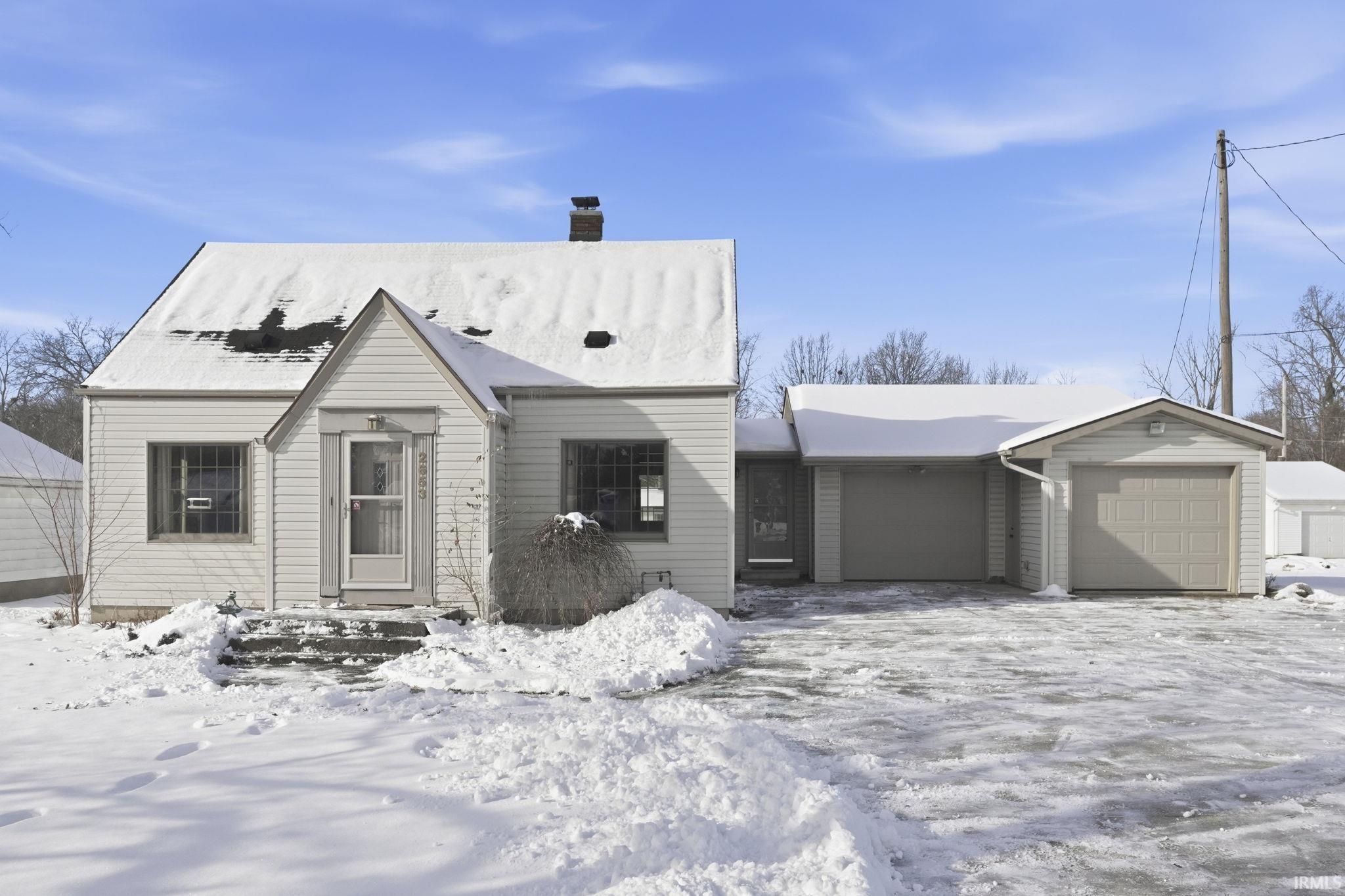 2653 Reed Road Fort Wayne, IN 46815 - Photo 2 of 35