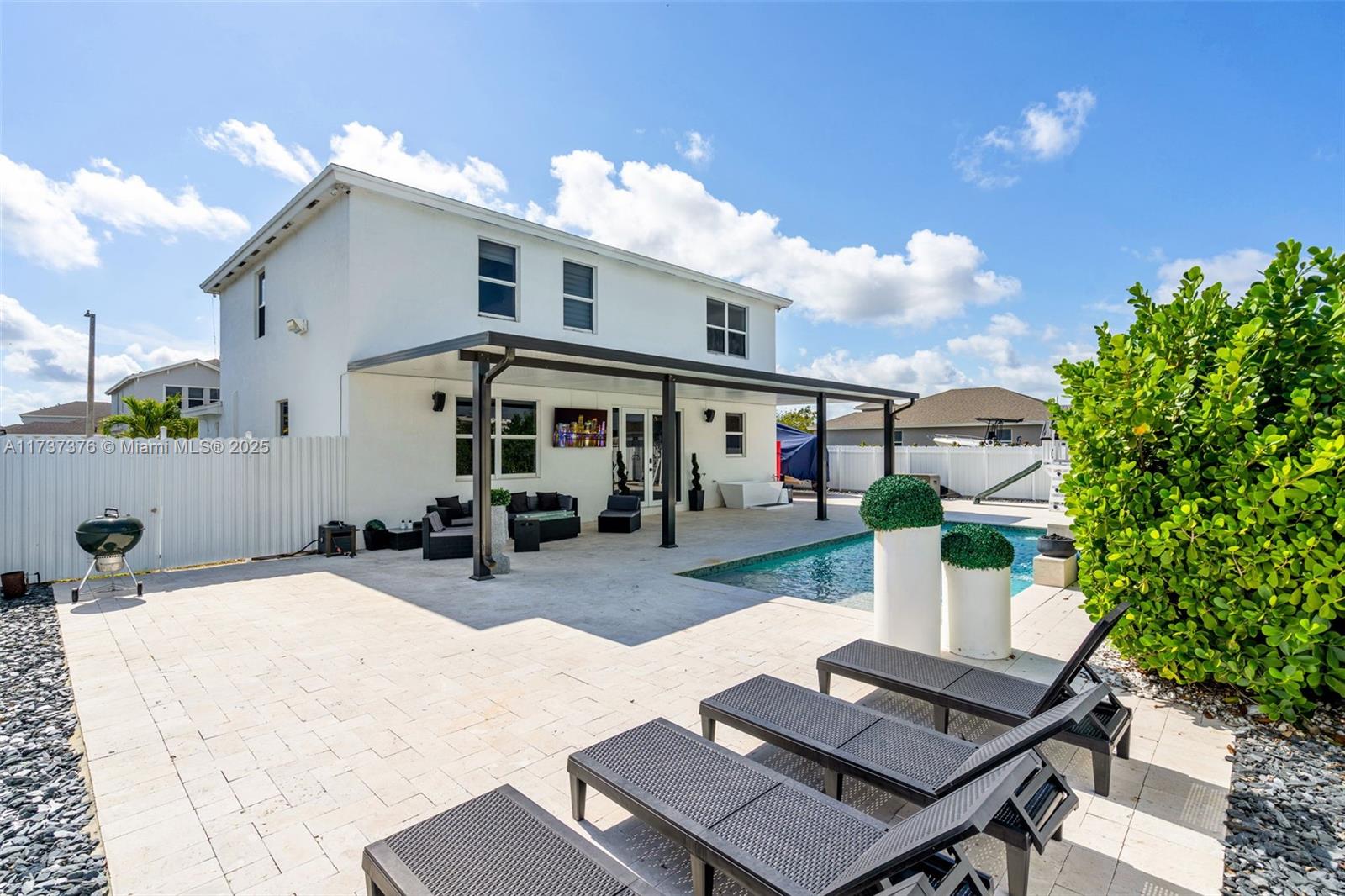 13331 Southwest 272nd Street Homestead, FL 33032 - Photo 35 of 42 Gallery Image 35