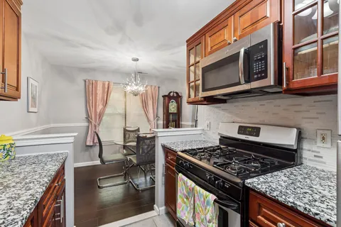$318,000 | 137 Tavistock, Cherry Hill, NJ 08034