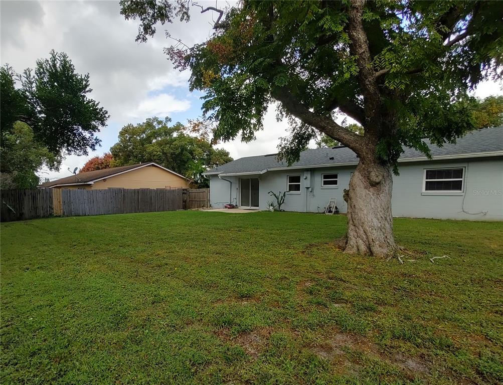 516 Ellsworth Street Altamonte Springs, FL 32701 - Photo 30 of 30 a front view of house with yard and green space