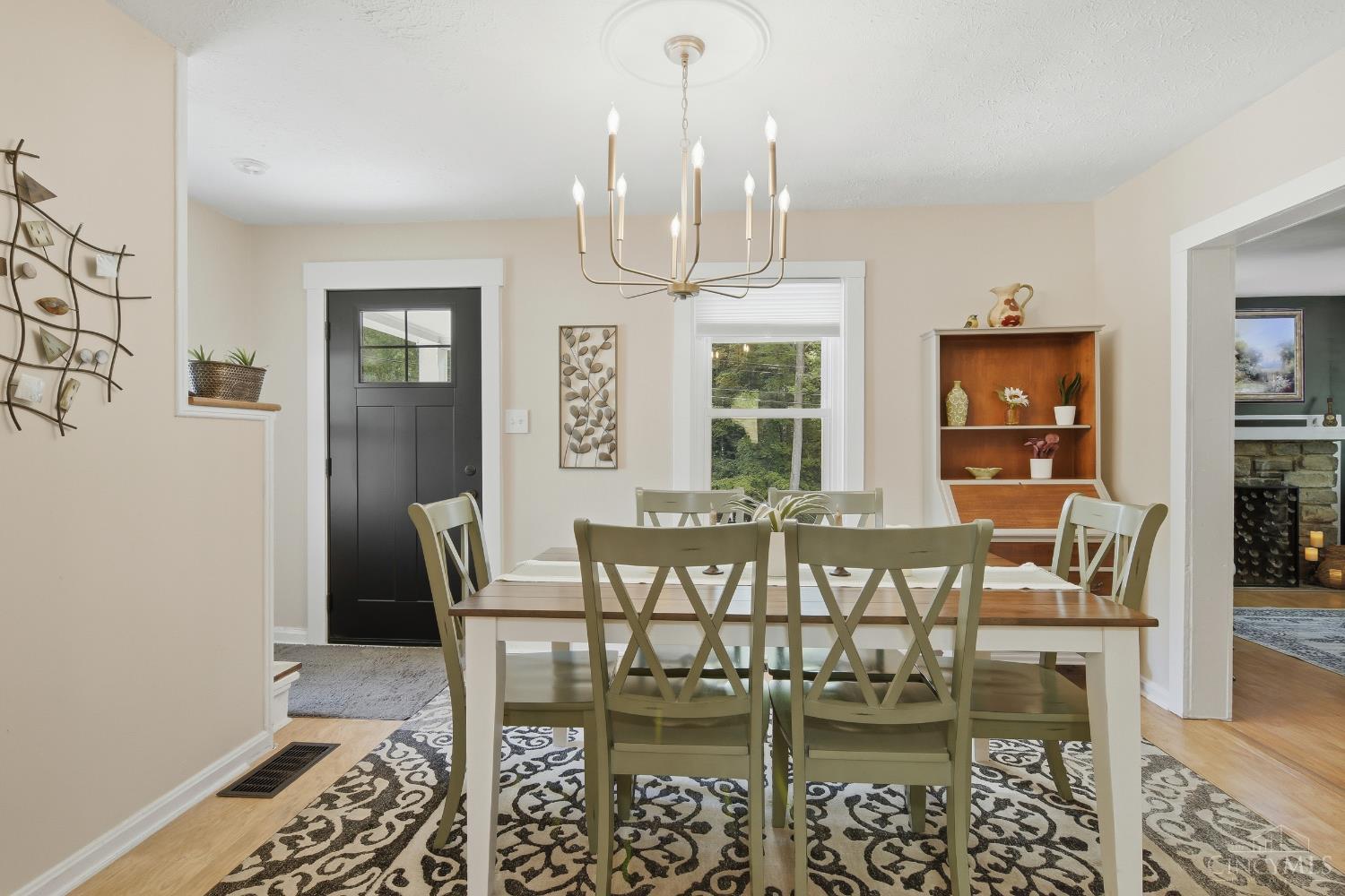 3729 9 Mile Road Cincinnati, OH 45255 - Photo 9 of 36 Gallery Image 9