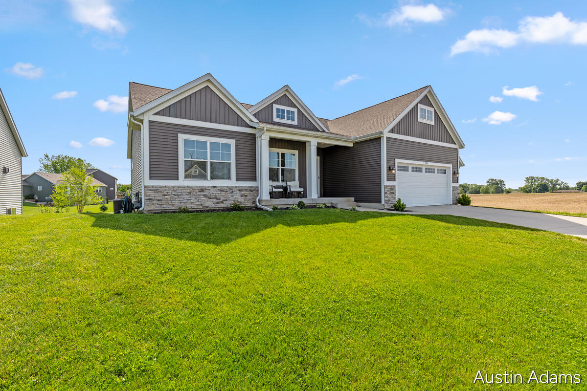 204 Ira Spring Road Holland, MI 49423 - Photo 2 of 47 204-Ira-Spring_002