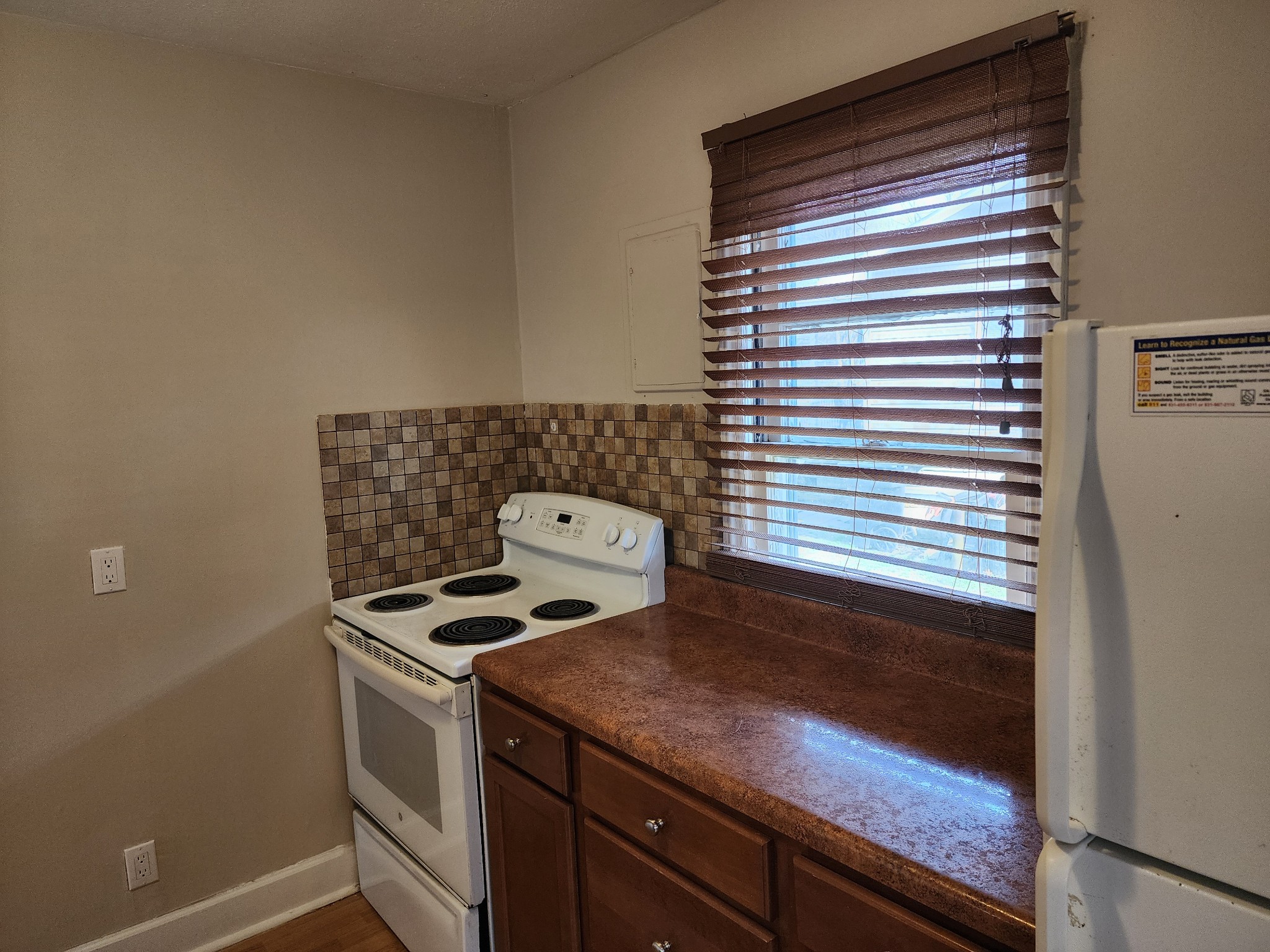 314 Oakwood Road Tullahoma, TN 37388 - Photo 10 of 13