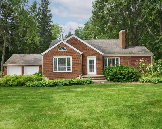$389,900 | 2429 West John Beers Road, Stevensville, MI 49127