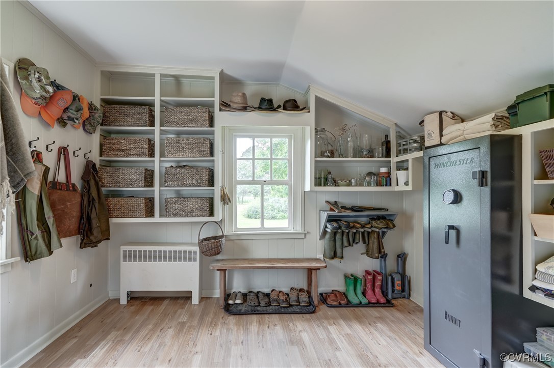 23390 Mt Cloud Road Bowling Green, VA 22427 - Photo 21 of 50 a bedroom with furniture and a window
