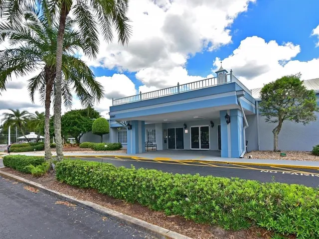 $2,350 | 8503 Princess Court, Palmetto, FL 34221