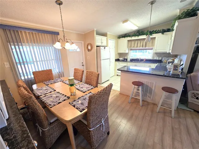 $2,350 | 8503 Princess Court, Palmetto, FL 34221