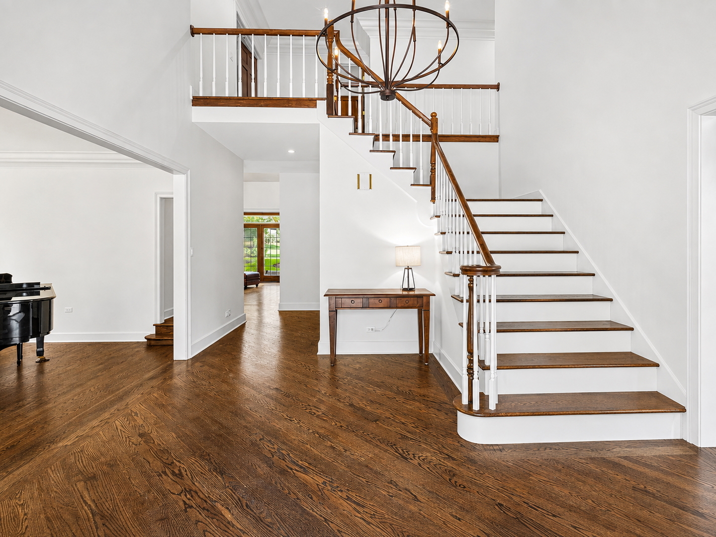704 Burr Ridge Club Burr Ridge, IL 60527 - Photo 2 of 28 Gallery Image 2