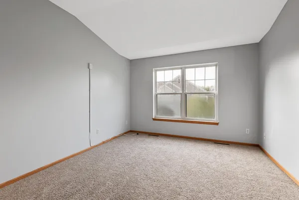 $2,200 | 5020 Holly Lane North, Unit 6, Plymouth, MN 55446