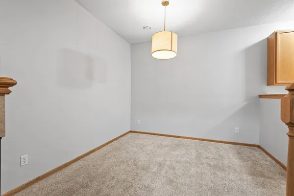 $2,200 | 5020 Holly Lane North, Unit 6, Plymouth, MN 55446