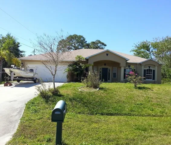 $2,650 | 4634 Southwest Eagle Street, Port St. Lucie, FL 34953