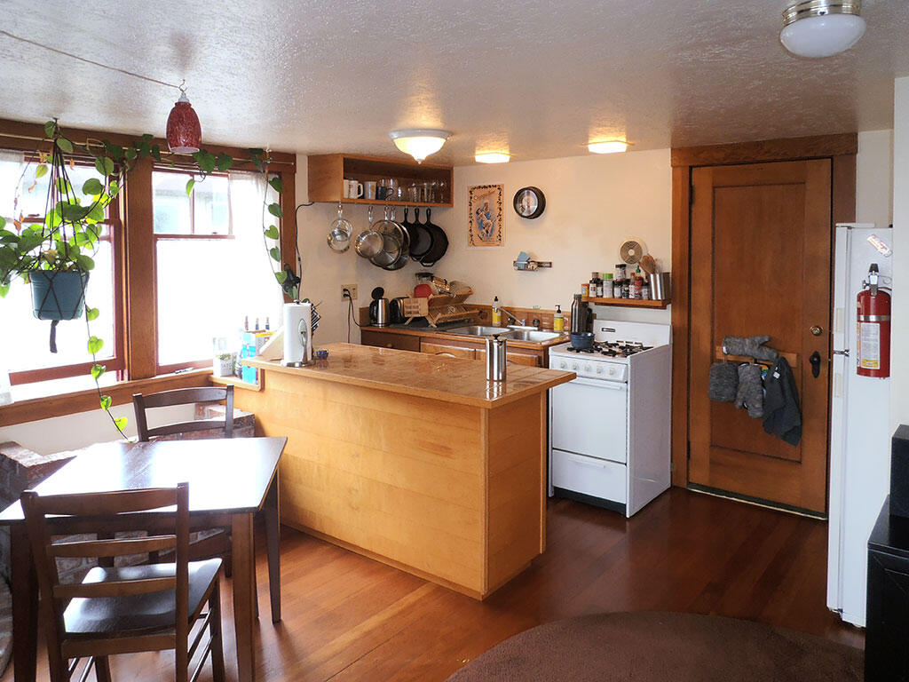 988 9th Street Arcata, CA 95521 - Photo 23 of 27 23