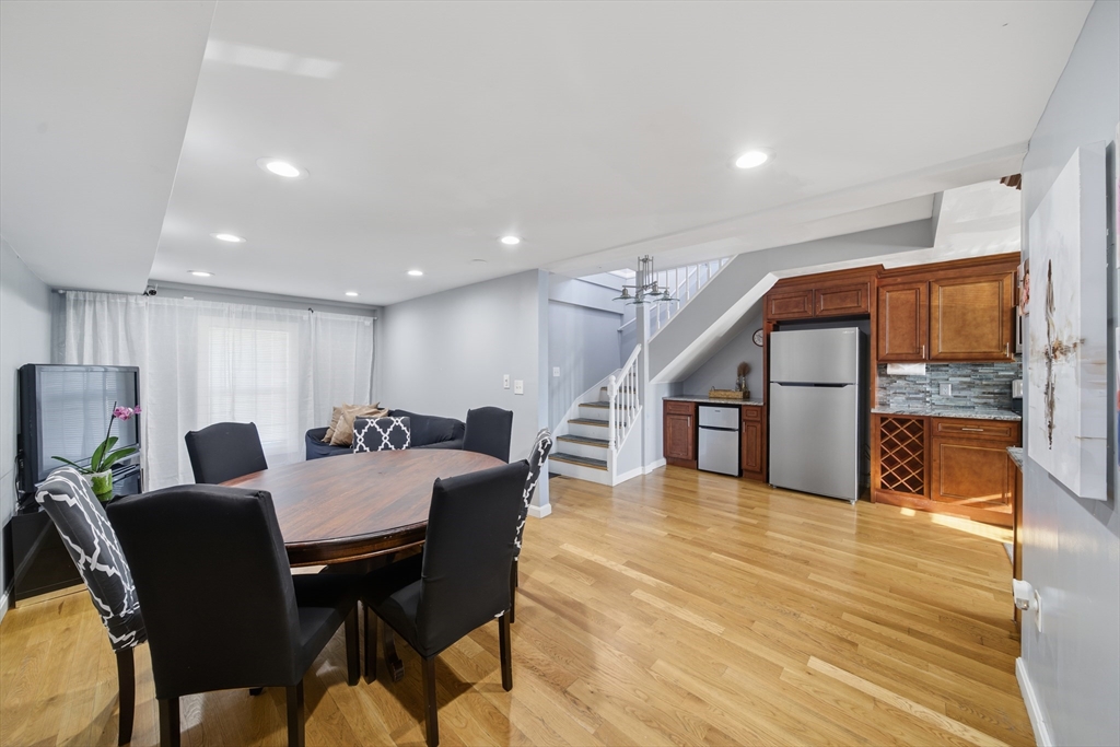 98 Foster Street Peabody, MA 01960 - Photo 12 of 26