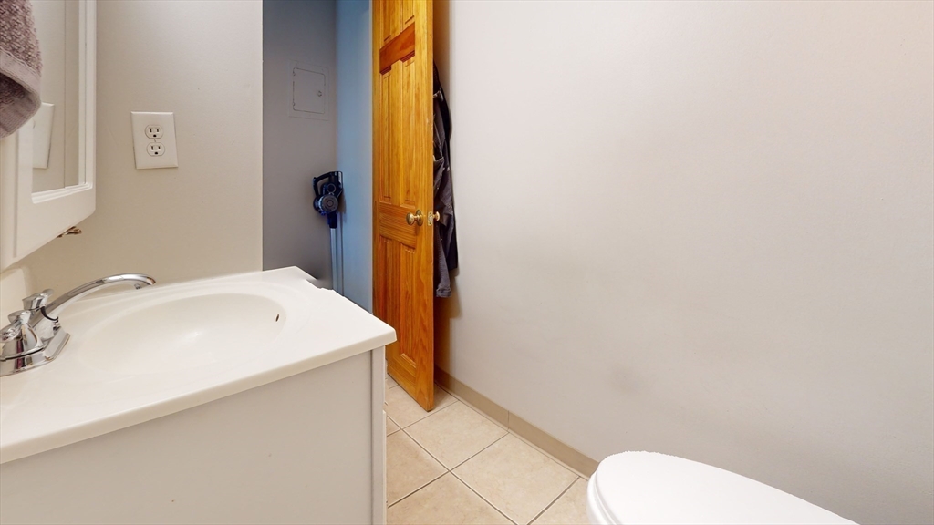 200 Swanton Street, Unit T36 Winchester, MA 01890 - Photo 7 of 8 a bathroom with a sink a toilet