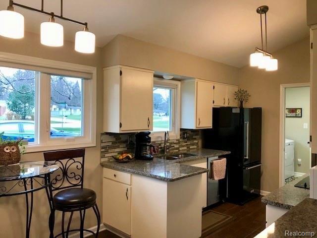 259 Nesbit Lane Rochester Hills, MI 48309 - Photo 14 of 38