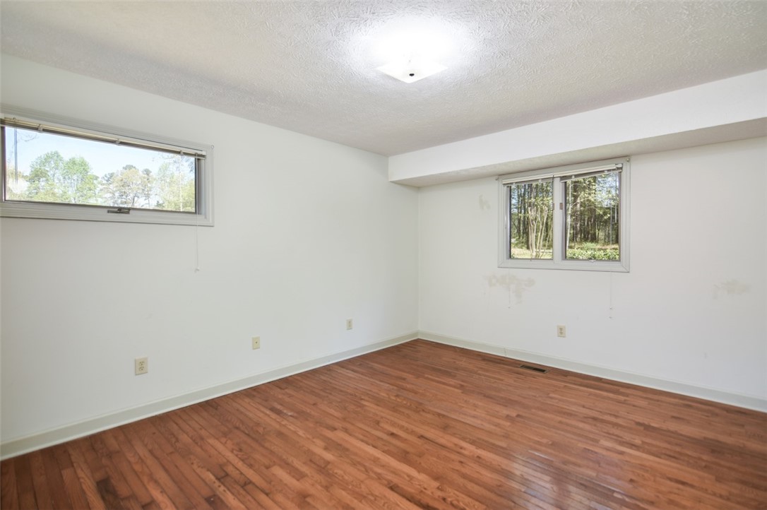 226 Petty Road Seneca, SC 29672 - Photo 30 of 39 Gallery Image 30