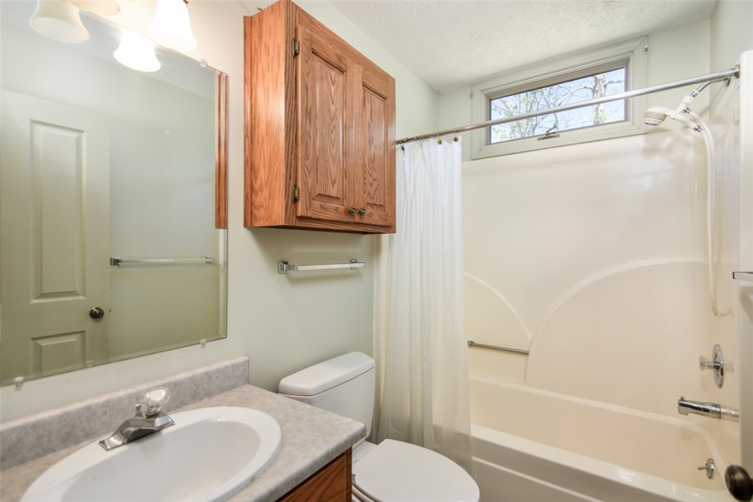 226 Petty Road Seneca, SC 29672 - Photo 32 of 39 Gallery Image 32
