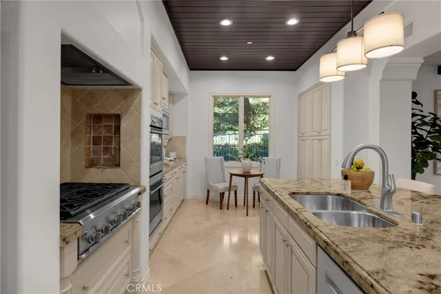 $4,288,000 | 34 Tall Hedge, Irvine, CA 92603