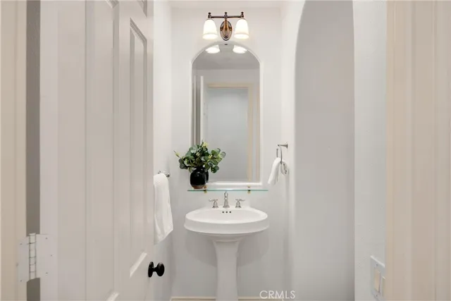 $4,288,000 | 34 Tall Hedge, Irvine, CA 92603