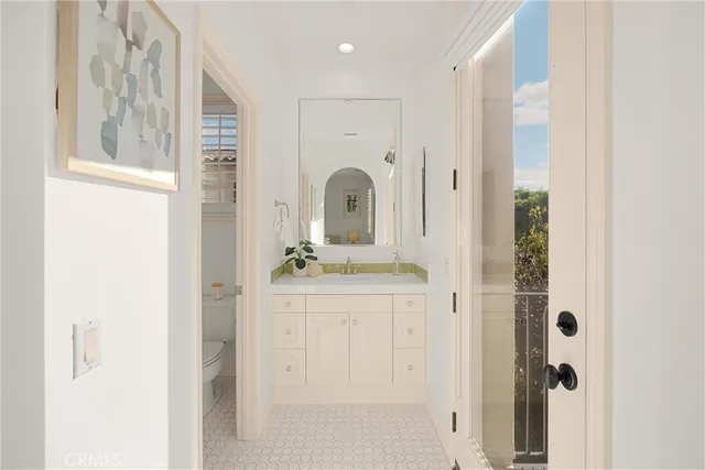 $4,288,000 | 34 Tall Hedge, Irvine, CA 92603