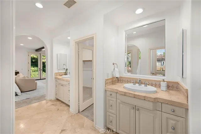 $4,288,000 | 34 Tall Hedge, Irvine, CA 92603