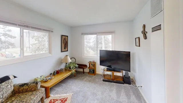 $975,000 | 8963 Syndicate Avenue, Lexington, MN 55014