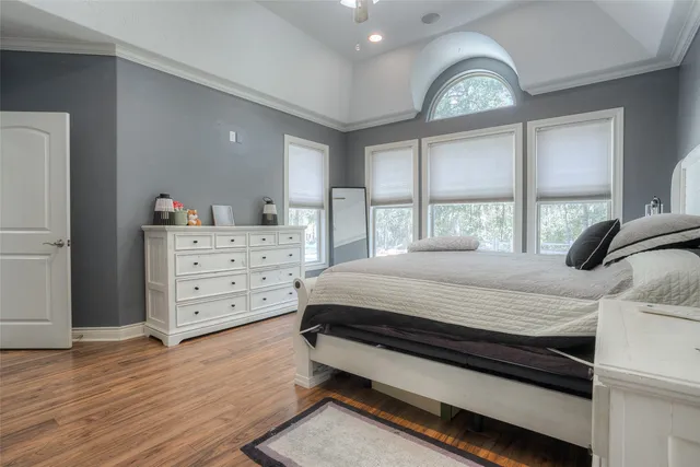 $645,000 | 60 Tanglewood Drive, Huntsville, TX 77320