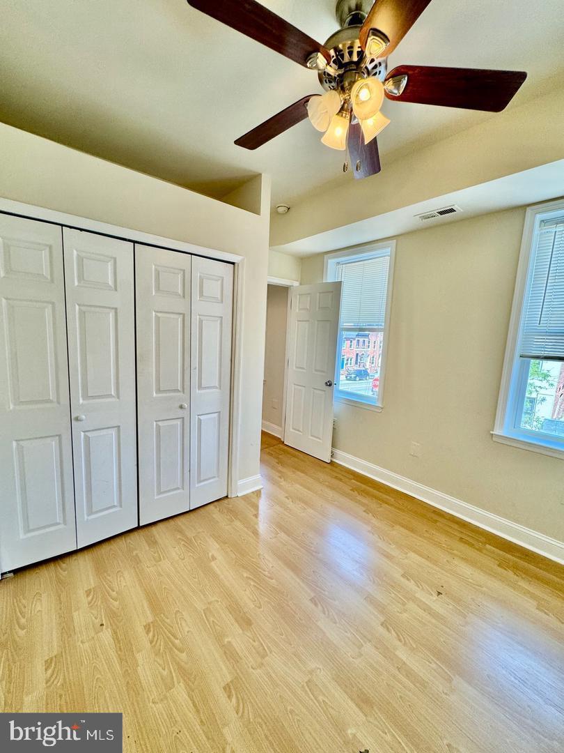 445 East Fort Avenue, Unit A Baltimore, MD 21230 - Photo 10 of 18 a view of an empty room