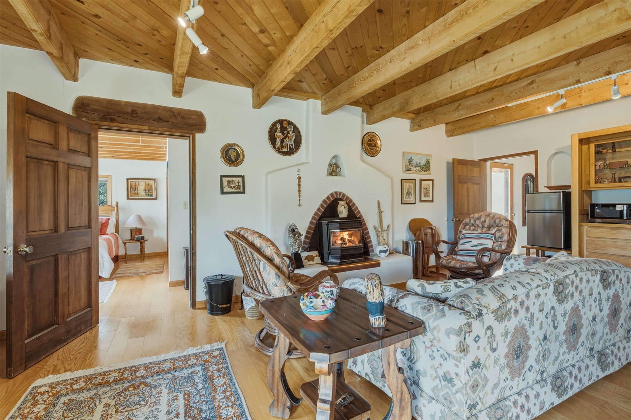 32 Overlook Road Santa Fe, NM 87505 - Photo 24 of 89 Living/Family Room