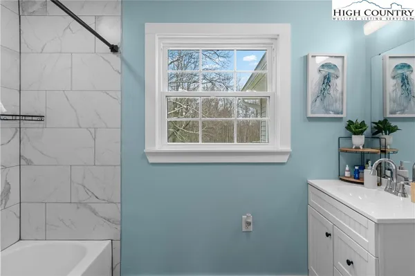 $329,999 | 379 Pat Nixon Road, State Road, NC 28676