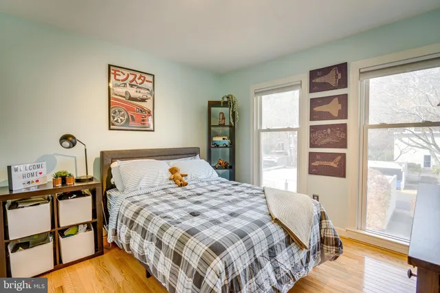 $885,000 | 1640 Wainwright Drive, Reston, VA 20190