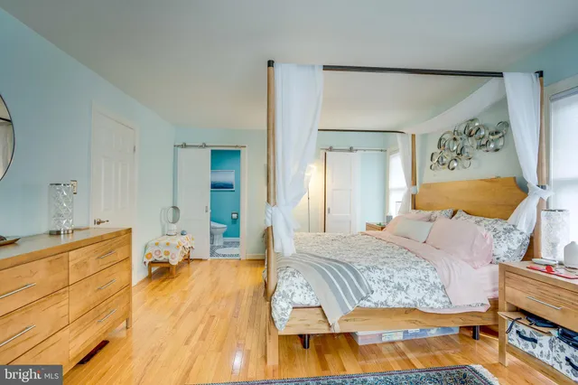 $885,000 | 1640 Wainwright Drive, Reston, VA 20190