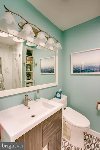 $885,000 | 1640 Wainwright Drive, Reston, VA 20190