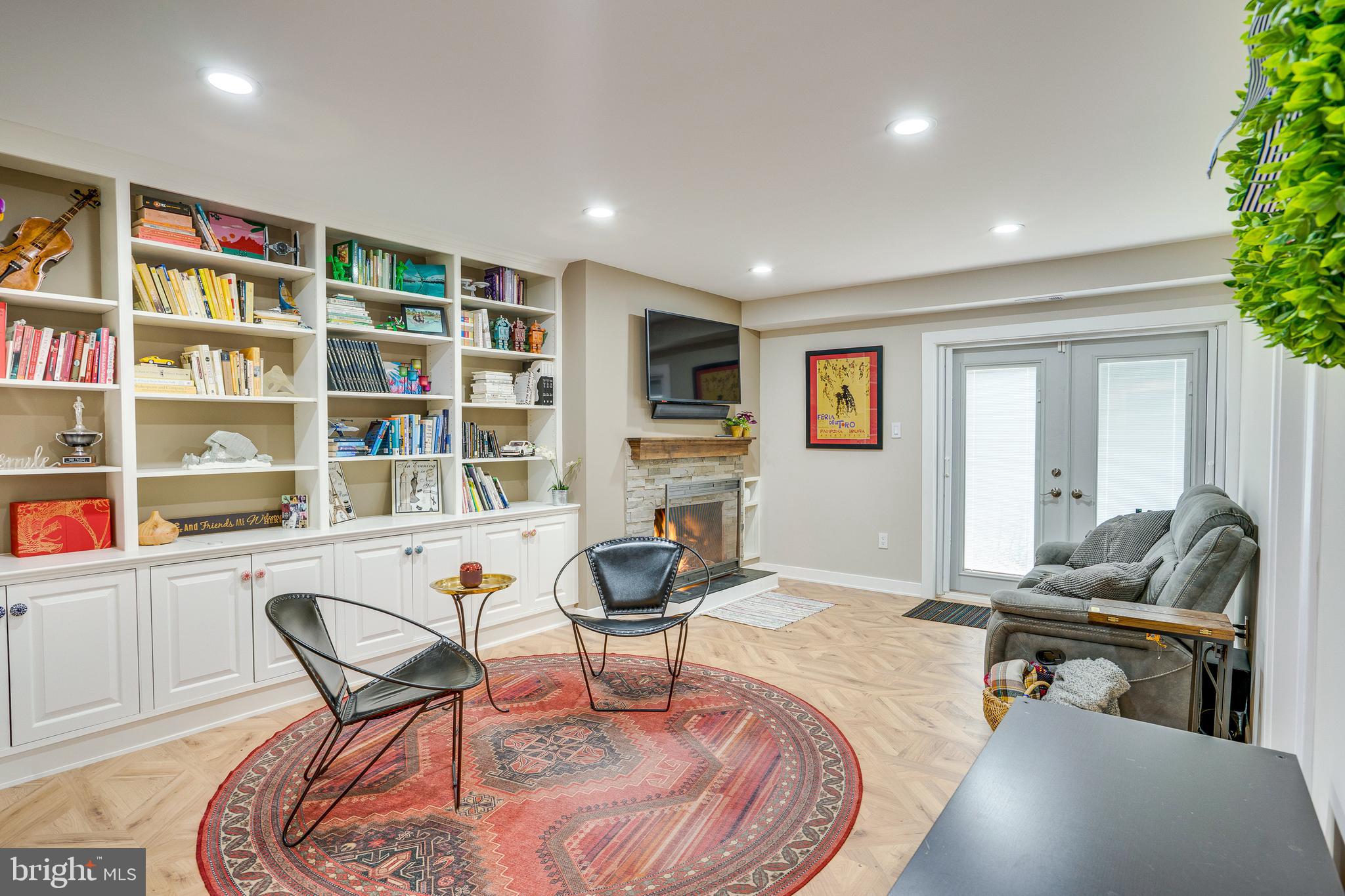 1640 Wainwright Drive Reston, VA 20190 - Photo 34 of 48