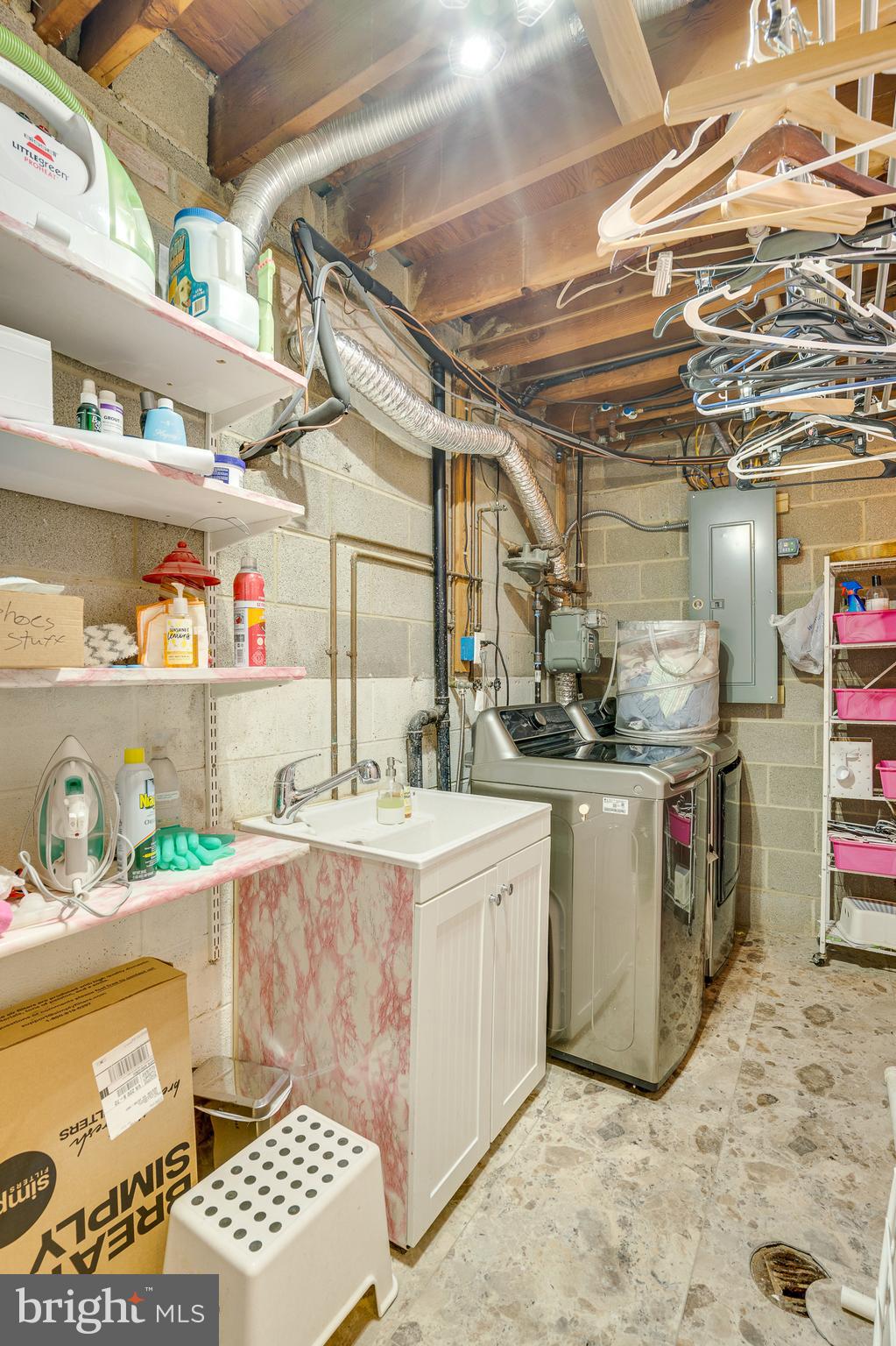 1640 Wainwright Drive Reston, VA 20190 - Photo 42 of 48