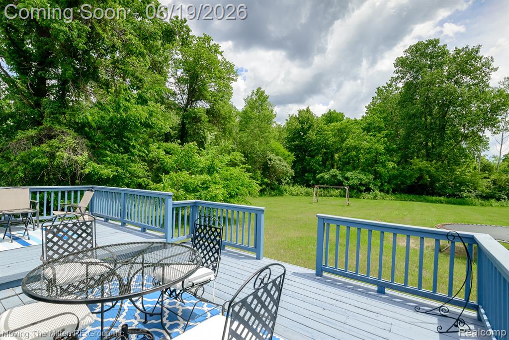 24567 Sherwood Road Belleville, MI 48111 - Photo 5 of 49
