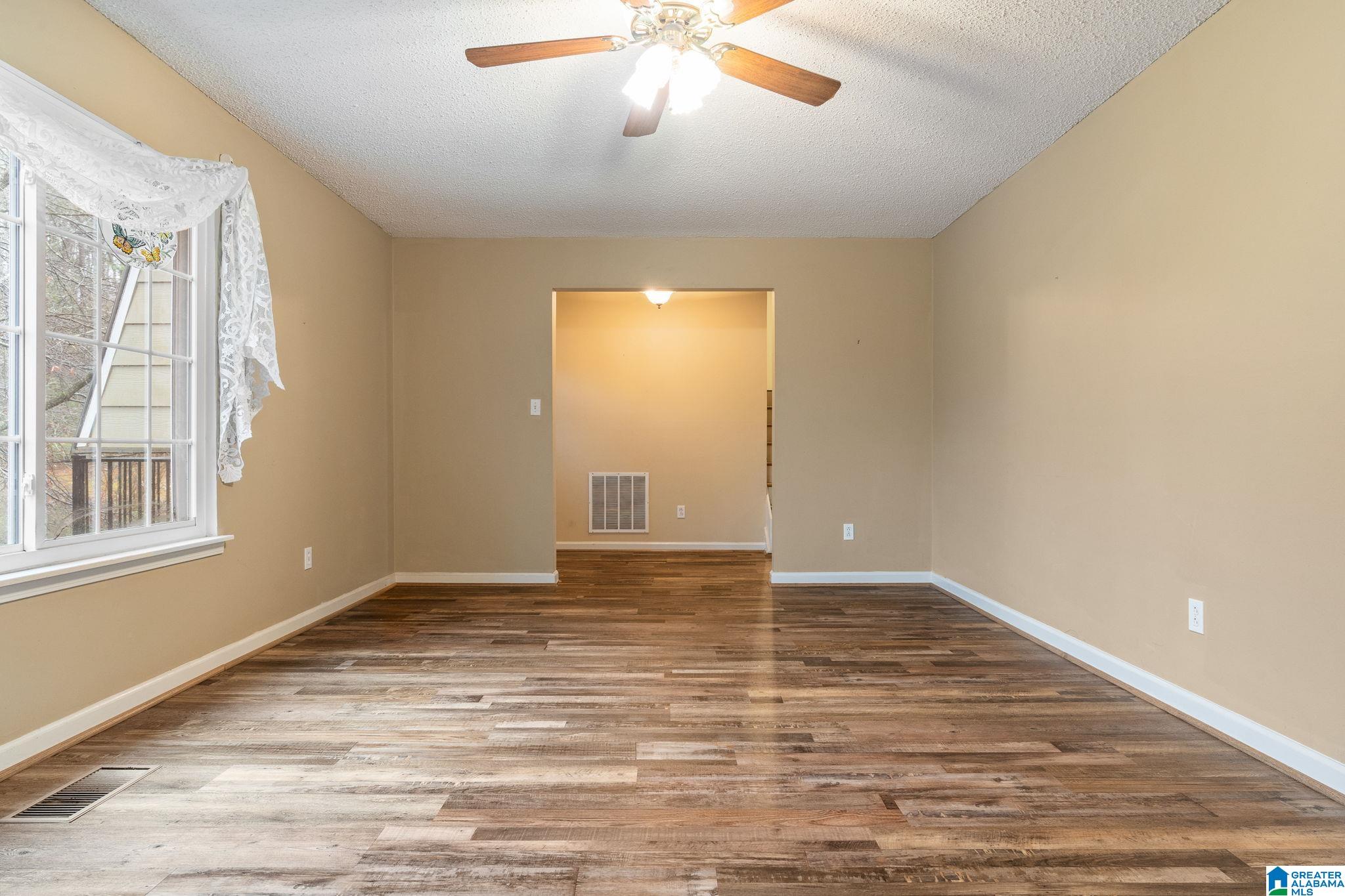 1339 Little Cloud Circle Alabaster, AL 35007 - Photo 4 of 22