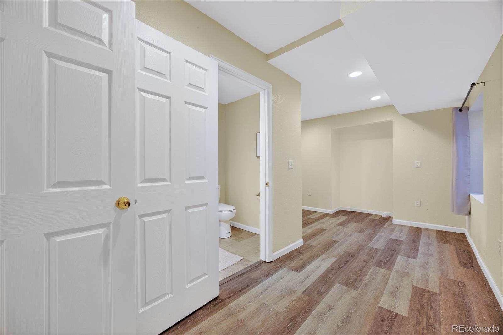 5034 Fraser Way Denver, CO 80239 - Photo 37 of 50