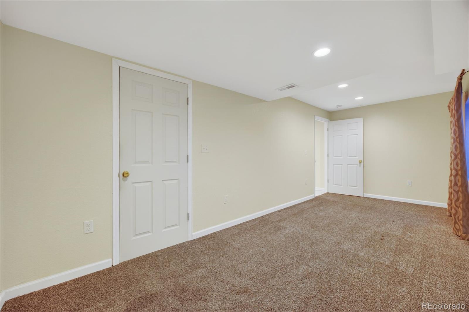 5034 Fraser Way Denver, CO 80239 - Photo 42 of 50