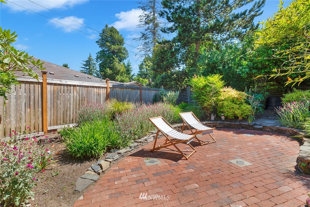 4626 Southwest Frontenac Street Seattle, WA 98136 - Photo 17 of 18 Gallery Image 17