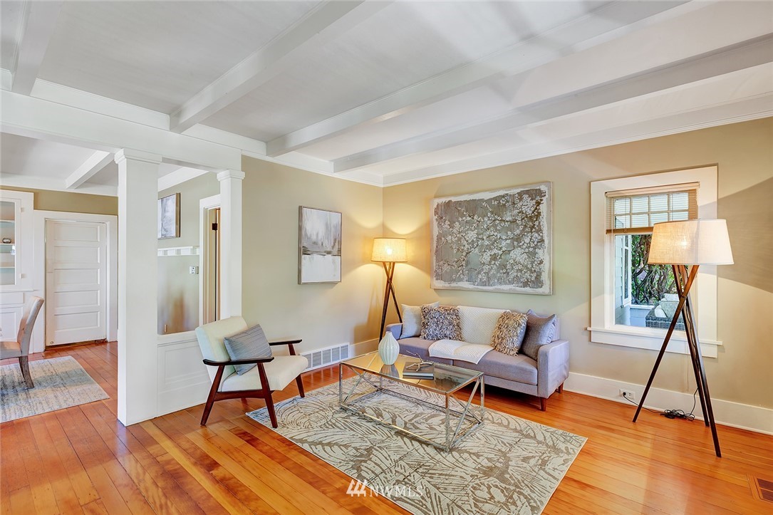 4626 Southwest Frontenac Street Seattle, WA 98136 - Photo 5 of 18 Gallery Image 5